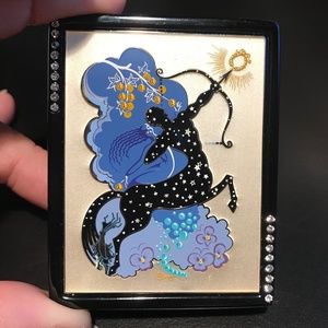 2004 Estee Lauder 2004 Erte Compact Sagittarius